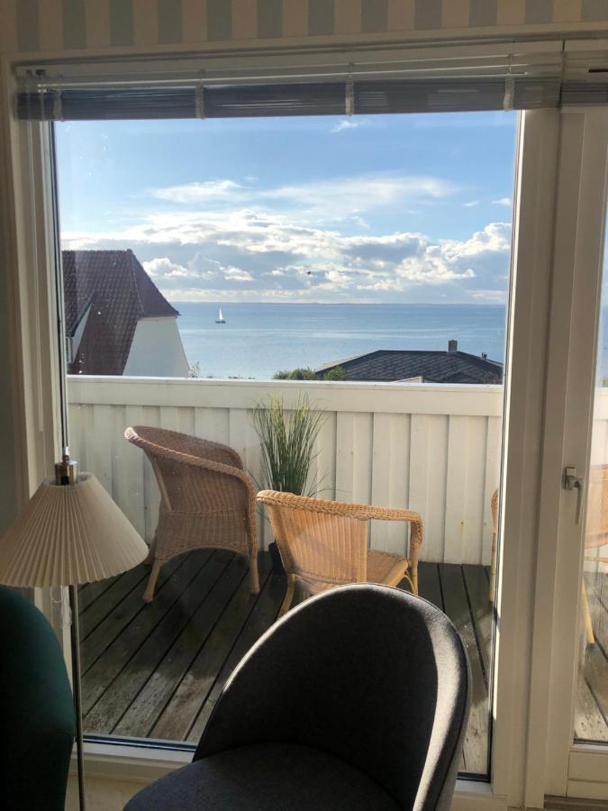 Apartamento Dejligt Vaerelse Med Eget Bad Og Havudsigt Assens Exterior foto